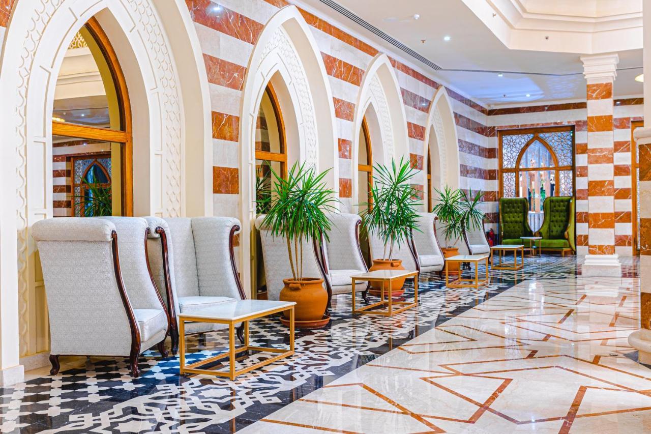Grand Palace - Couples Only 18 Years Plus (Adults Only) Hurghada Exterior foto Lobby