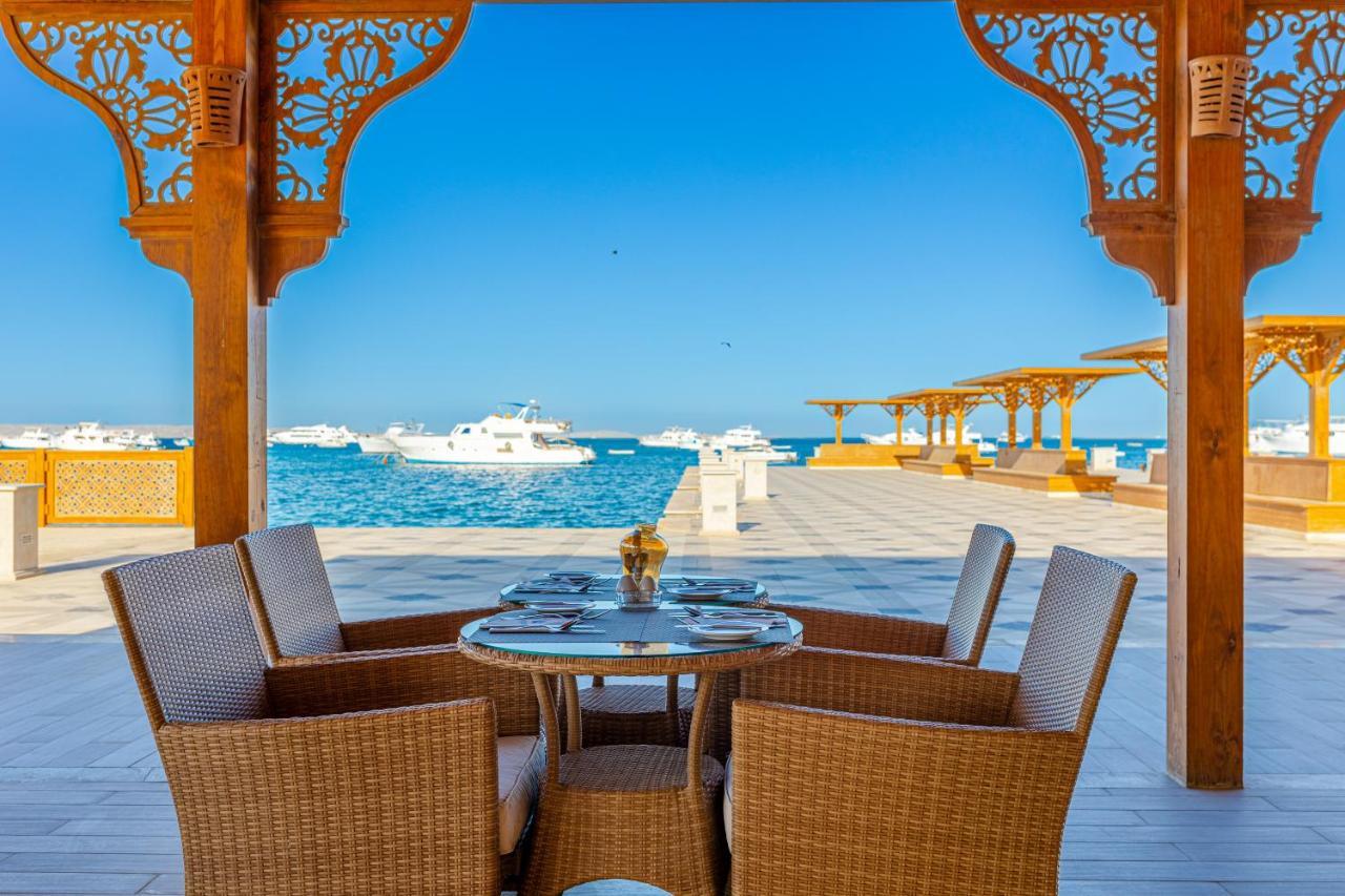 Grand Palace - Couples Only 18 Years Plus (Adults Only) Hurghada Exterior foto The beach at the hotel