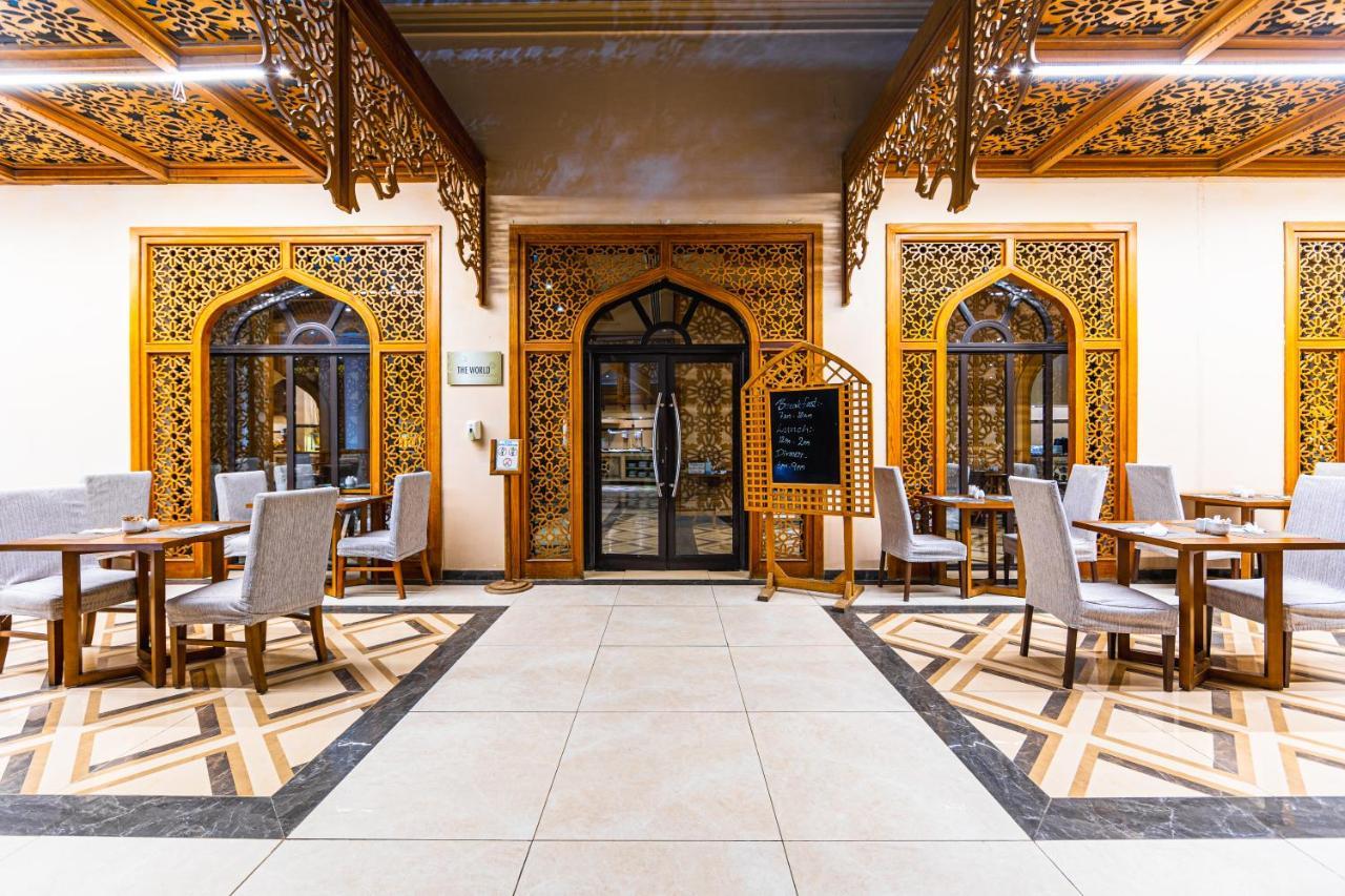 Grand Palace - Couples Only 18 Years Plus (Adults Only) Hurghada Exterior foto The restaurant