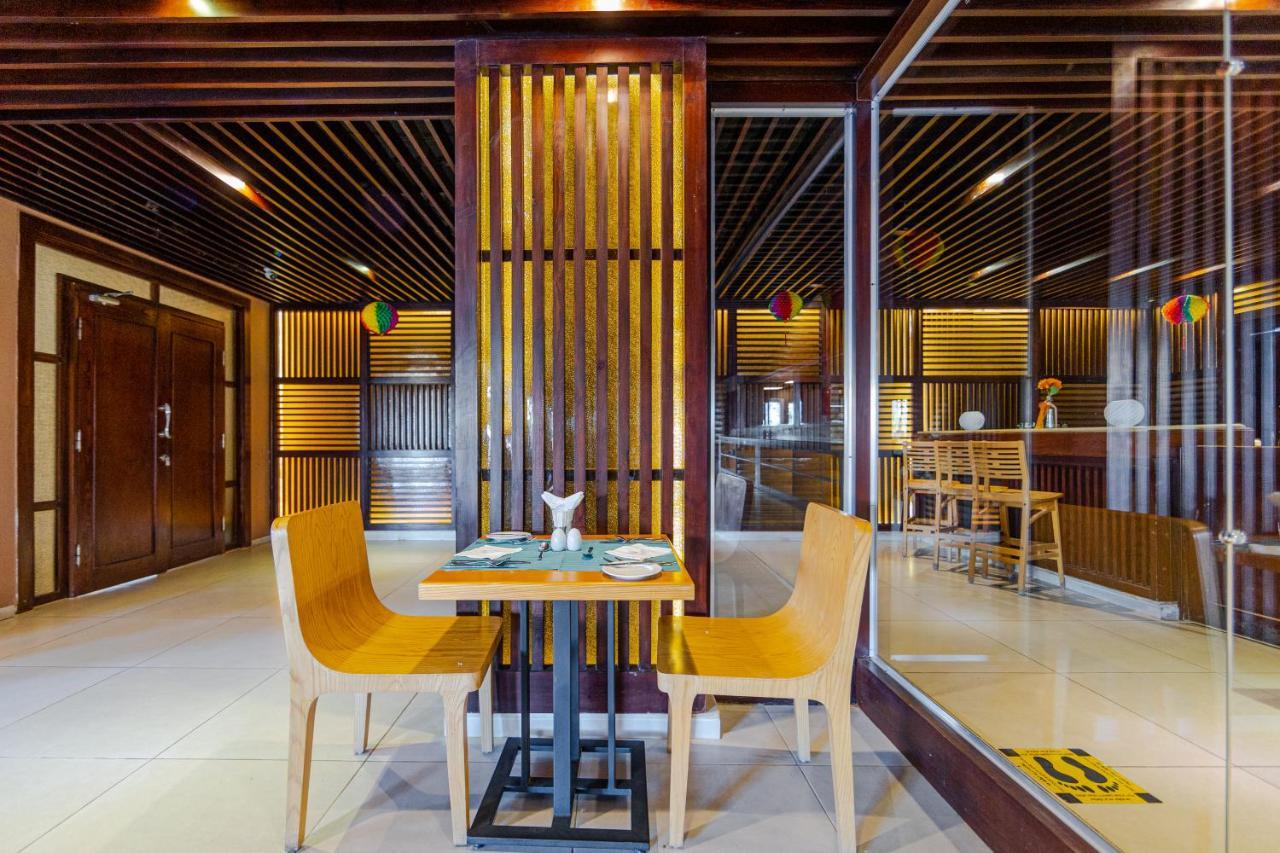 Grand Palace - Couples Only 18 Years Plus (Adults Only) Hurghada Exterior foto The interior of the restaurant